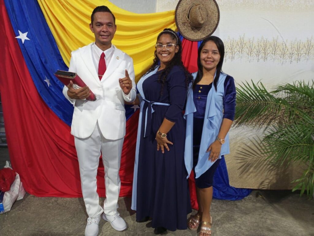 Equipo de la Gira