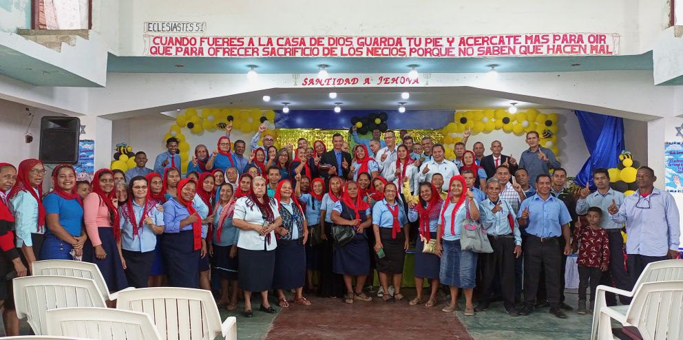 Gira Pastor Moisés