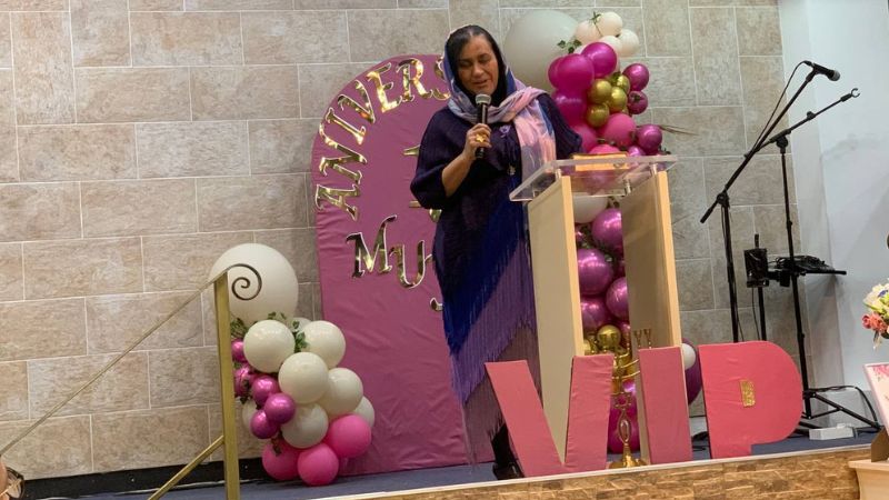 Mujeres VIP celebran aniversario