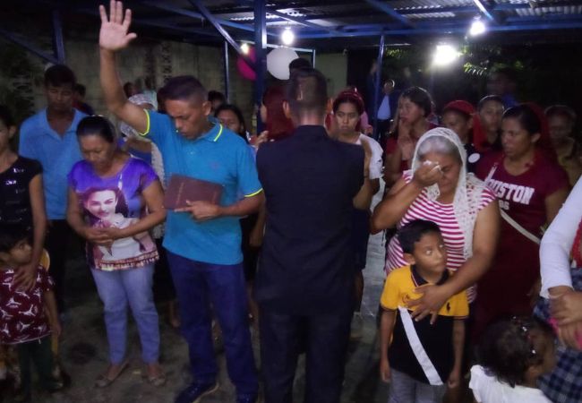 El poder del Espíritu Santo se manifestó en los concurrentes
