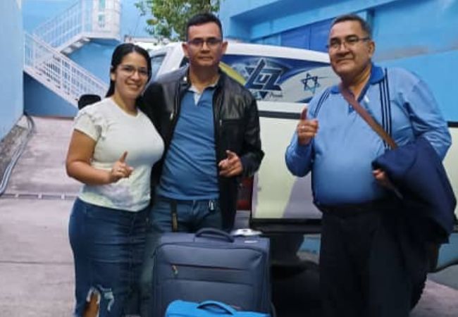 Llegada de los Pastores a la Direccion Nacional de Venezuela