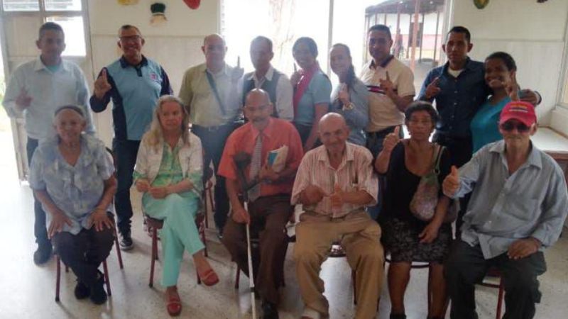 Misiones de Maturín visitaron Geriátrico