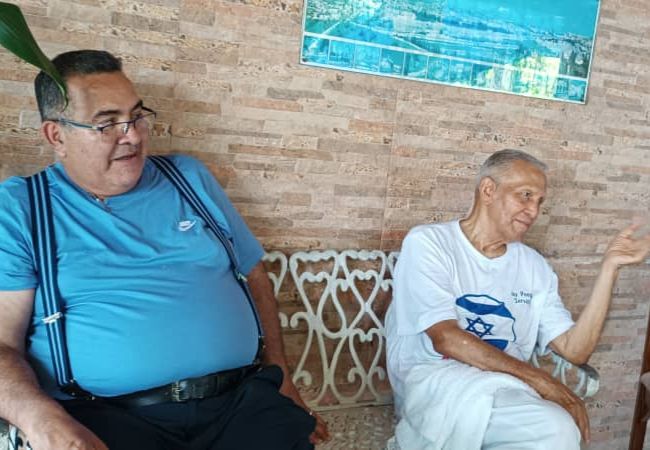 Pr  Edgar Arias y el Pr. Pastor