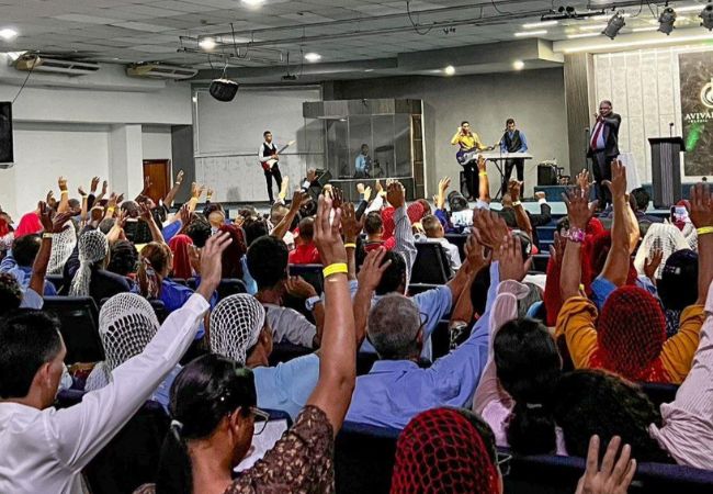 Se impartió una palabra de edificación a los presentes