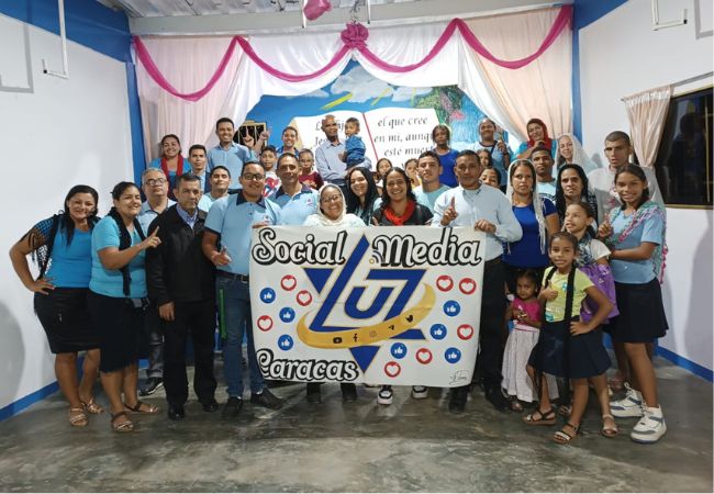 Visita a la Mision Caracas 14