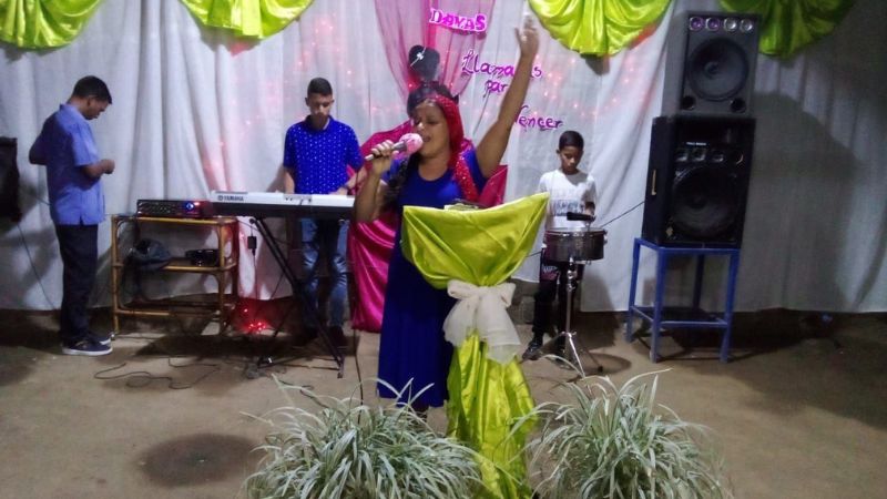 Dinamitas celebran aniversario de la Sociedad de Damas