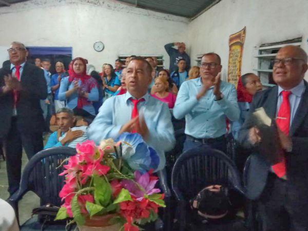 Bloque 13 de Barquisimeto celebró Culto Unido