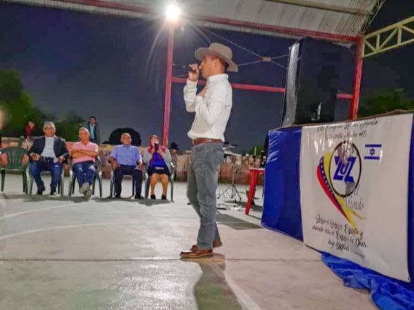 Bloque 13 de Barquisimeto celebró su culto unido