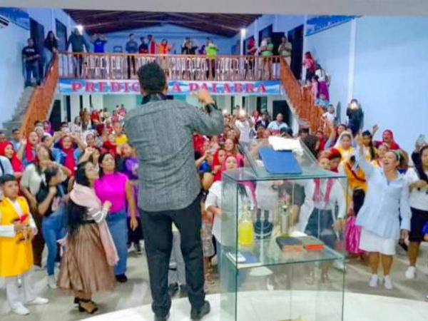 Sandy Otaño en Upata