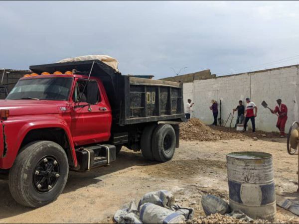 Avanzan trabajos para instalar bloquera en Cumaná