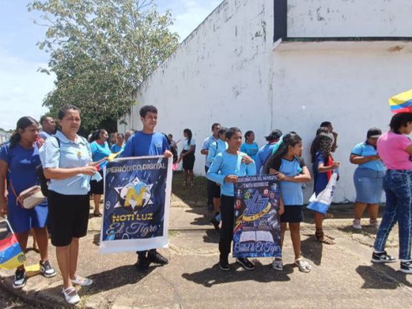 Ciudad de El Tigre recibe al Pastor Puertas con alegría