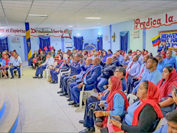 Encuentro del padre con los fieles de Ciudad Bolívar