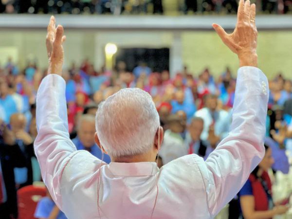 Encuentro del padre con los fieles de Ciudad Bolívar