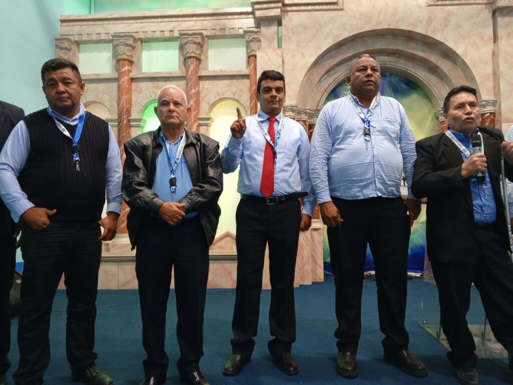 Designan nuevos Ancianos Chequeadores