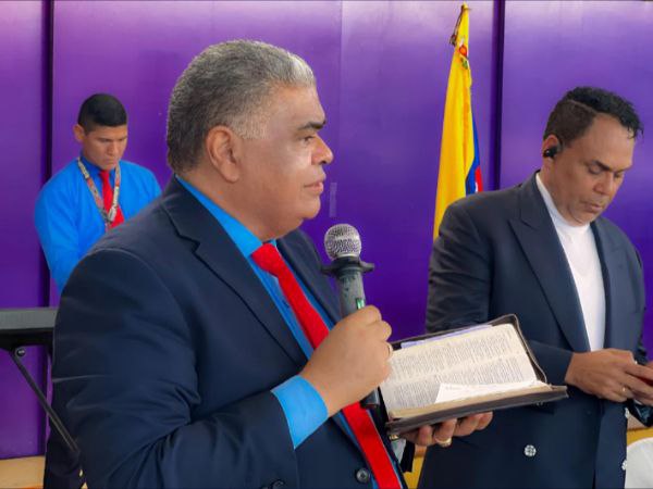 Municipio Caroní recibió con júbilo al Fundador de la Obra Luz del Mundo