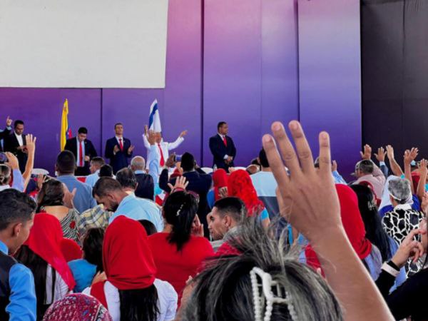 Municipio Caroní recibió con júbilo al Fundador de la Obra Luz del Mundo