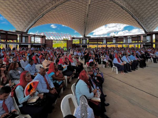 Municipio Caroní recibió con júbilo al Fundador de la Obra Luz del Mundo