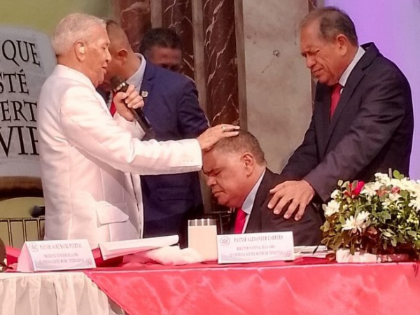 Oficialmente fueron ungidas nuevas autoridades