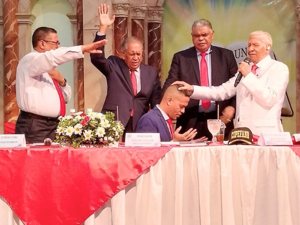 Oficialmente fueron ungidas nuevas autoridades