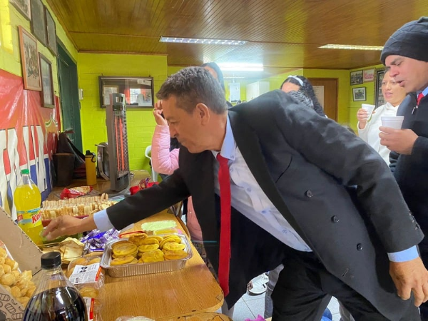 𝐔𝐧 𝐃𝐢𝐫𝐞𝐜𝐭𝐨𝐫 𝐍𝐚𝐜𝐢𝐨𝐧𝐚𝐥 𝐪𝐮𝐞 𝐭𝐫𝐚𝐛𝐚𝐣𝐚