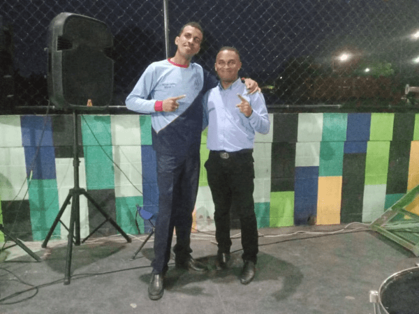 Dinamitas se unen en trabajo de fundación en Morón