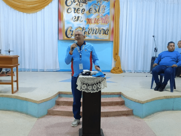 Reunión de jóvenes en Maracaibo Misión N°6