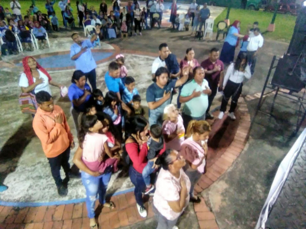 Cruzada Evangelística de la Obra "Luz del Mundo", en Maracay estado Aragua