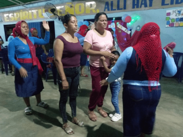 Mujeres de fe en tiempos de crisis