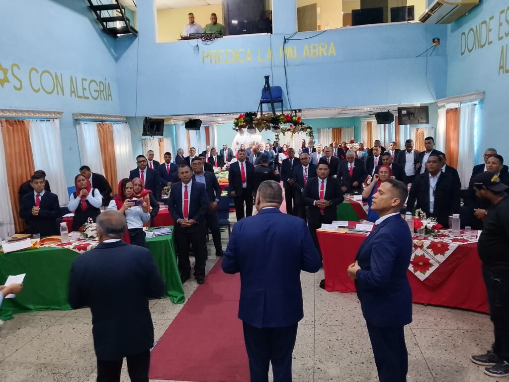 Galardonados con novedoso Botón «Luz del Mundo»